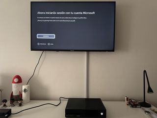 Xbox One con 3 giochi e controller rosso