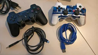 Consola PS3 Super Slim Nera + 2 Controller + 5 Giochi