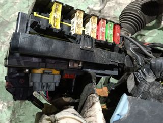 Citroen C4 2008 cables de electronica total