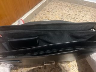 Cartera ejecutiva negra