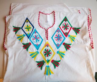 Chilaba bordada EGIPCIA, para mujer. Preciosa