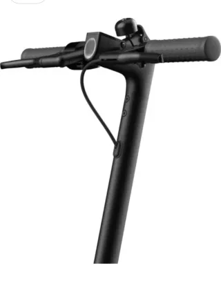 Patinete Xiaomi Mi Electric Scooter 4 pro+ casco