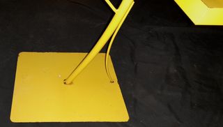 Expositor Metálico Vintage Amarillo