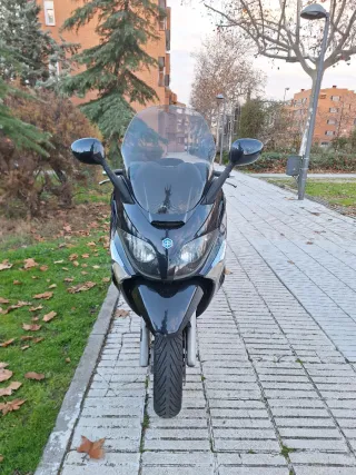 Scooter Piaggio X EVO 250 c.c. Negra Automática