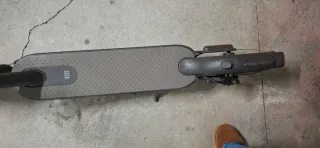 Patinete Eléctrico Xiaomi Mi Essential