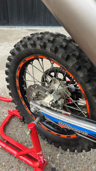 KTM 450cc 4T Enduro Moto