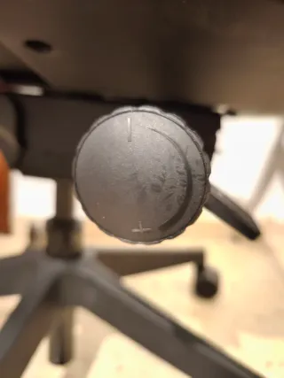 Silla de oficina negra