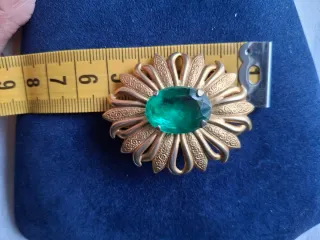 Spilla vintage fiore con pietra verde