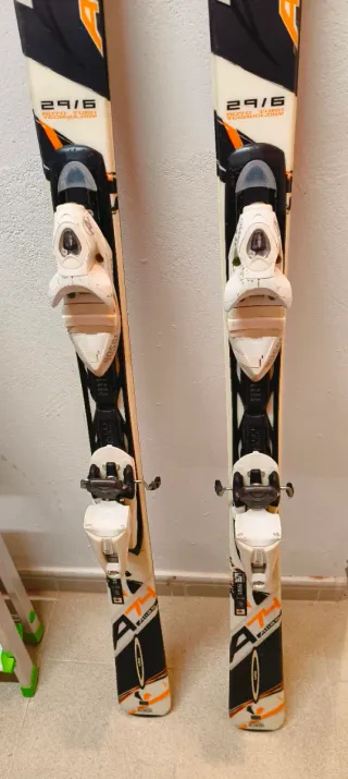 Esquís Rossignol Alias Carbón 166cm .