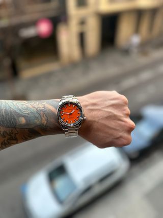 Reloj Curren Naranja y Plateado