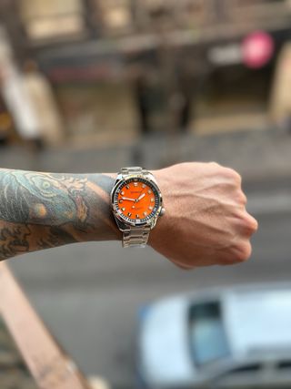 Reloj Curren Naranja y Plateado