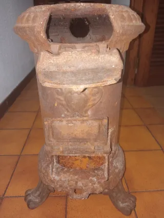 Estufa antigua hierro fundido