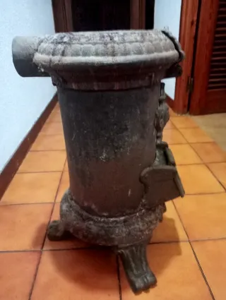 Estufa antigua hierro fundido