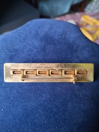 Spilla vintage con cristalli baguette