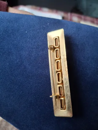 Spilla vintage con cristalli baguette