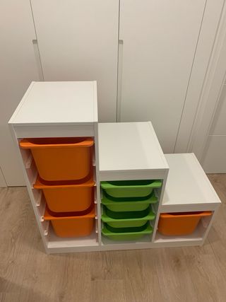 Mueble Almacenaje Juguetes IKEA cajones colores