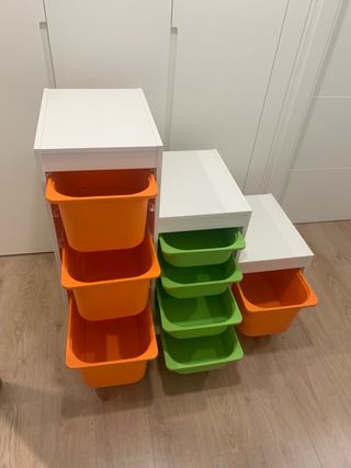 Mueble Almacenaje Juguetes IKEA cajones colores