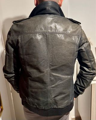 Chaqueta Piel Negra Superdry Talla M