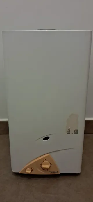 Calentador instantáneo gas natural. 11 litros.