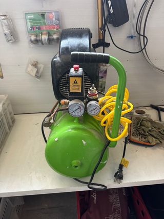 Compresor Bessel 2CV 24L