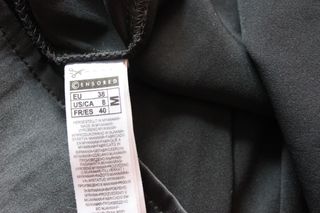 Top lencero negro con encaje