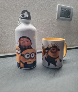 Borraccia e tazza Minions