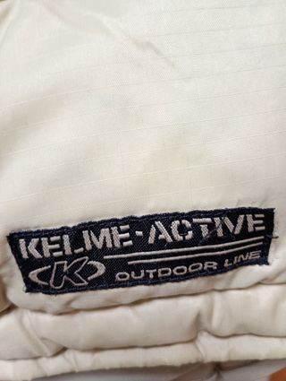 Plumífero KELME Beige T: XXL. SÓLO TRATO EN MANO.