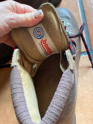 Botas de montaña de cuero profesionales