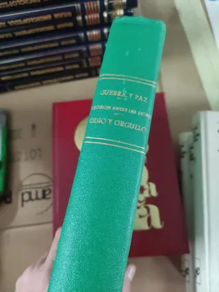 Lectura variada novelas bibliografias