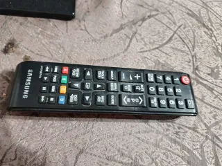 Samsung hd TV UE22F5000AW 22" LED