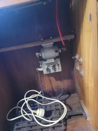 Máquina de Coser Singer 1969 Beige/Rosa