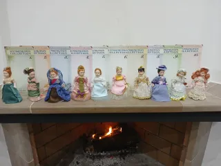 Collezione di Bambole in Porcellana Vittoriana