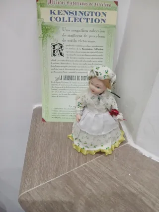 Collezione di Bambole in Porcellana Vittoriana