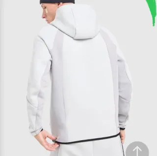 Conjunto Nike Tech Fleece Gris y Blanco