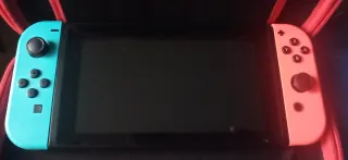 Nintendo Switch cn M.*G.I. a es la V2