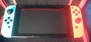 Nintendo Switch cn M.*G.I. a es la V2