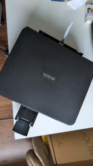 Stampante multifunzione Brother DCP-J562DW, a colori e B/N con scanner impeccabile