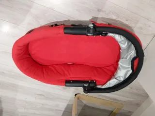 Capazo Maxicosi Rojo