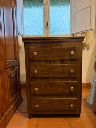 Máquina de Coser Antigua Singer Negra y Dorada