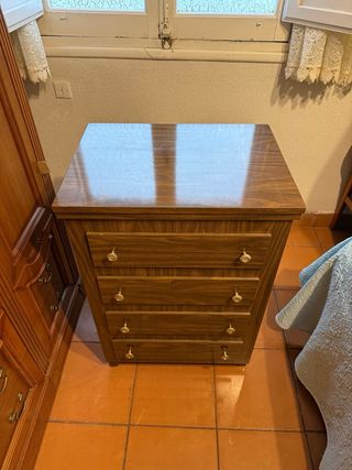 Máquina de Coser Antigua Singer Negra y Dorada