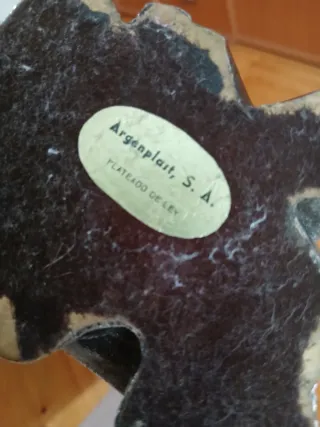 2 Figuras con una aleación de Plata Antigua.