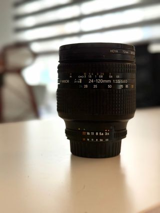Obiettivo Nikon AF 24-120mm f/3.5-5.6D