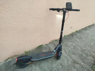 Patinete Segway Ninebot F30