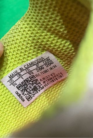 Botas de fútbol Adidas niño Talla 33