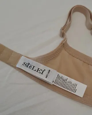 2 reggiseni taglia 4 coppa B