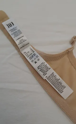 2 reggiseni taglia 4 coppa B