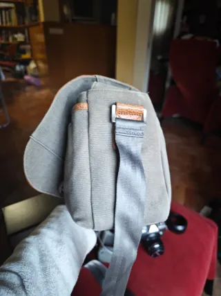 CASI NUEVA Cámara Olympus OM-D E-M10 Mark III