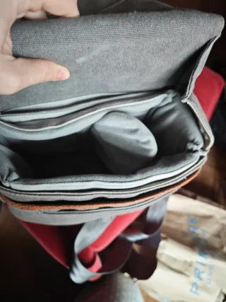 CASI NUEVA Cámara Olympus OM-D E-M10 Mark III