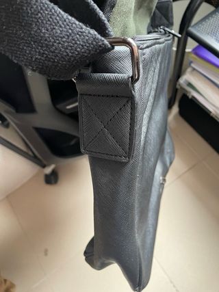 Maletín Mango Negro Hombre