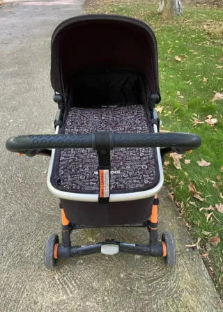 Carro de bebé Jané be Cool azul marino y naranja